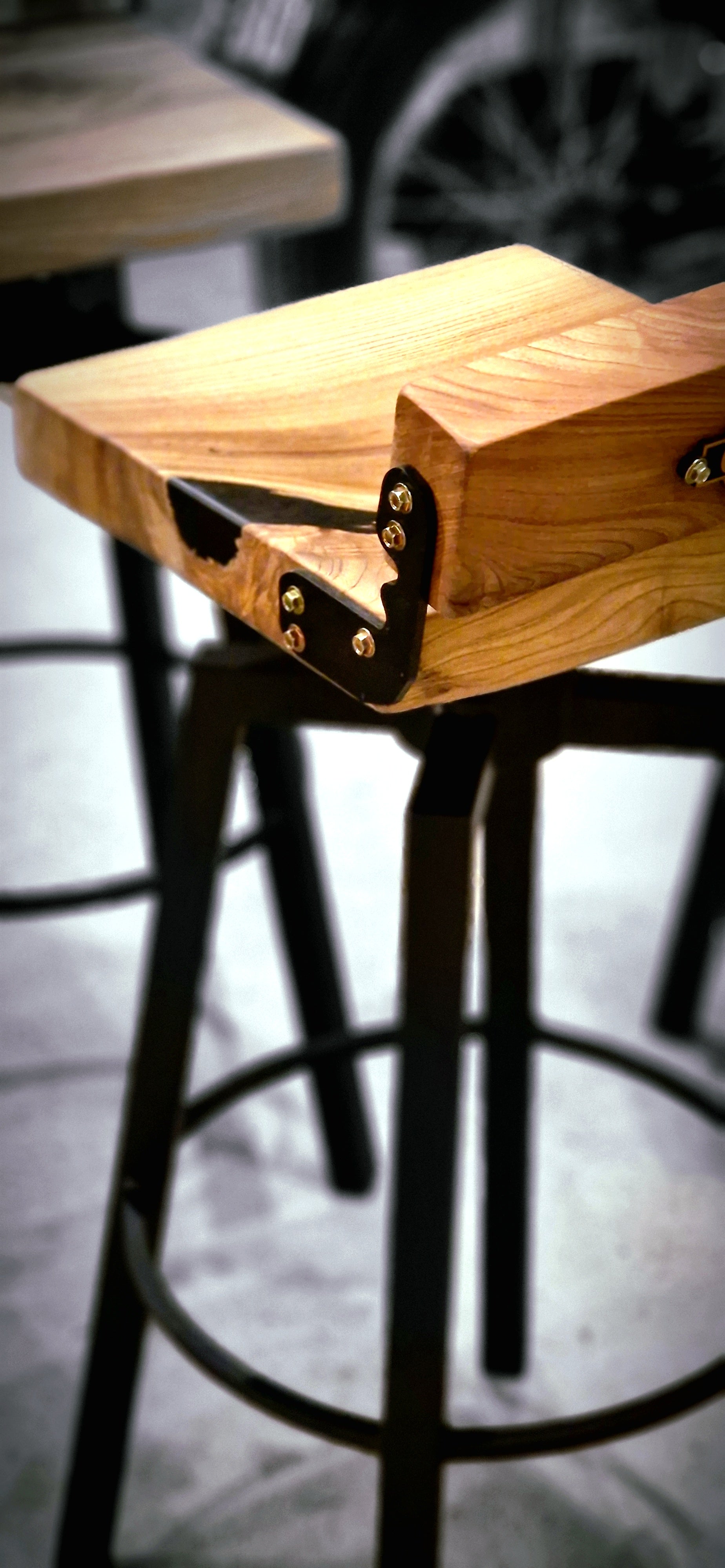 The Londoner - Handmade Stools for Life