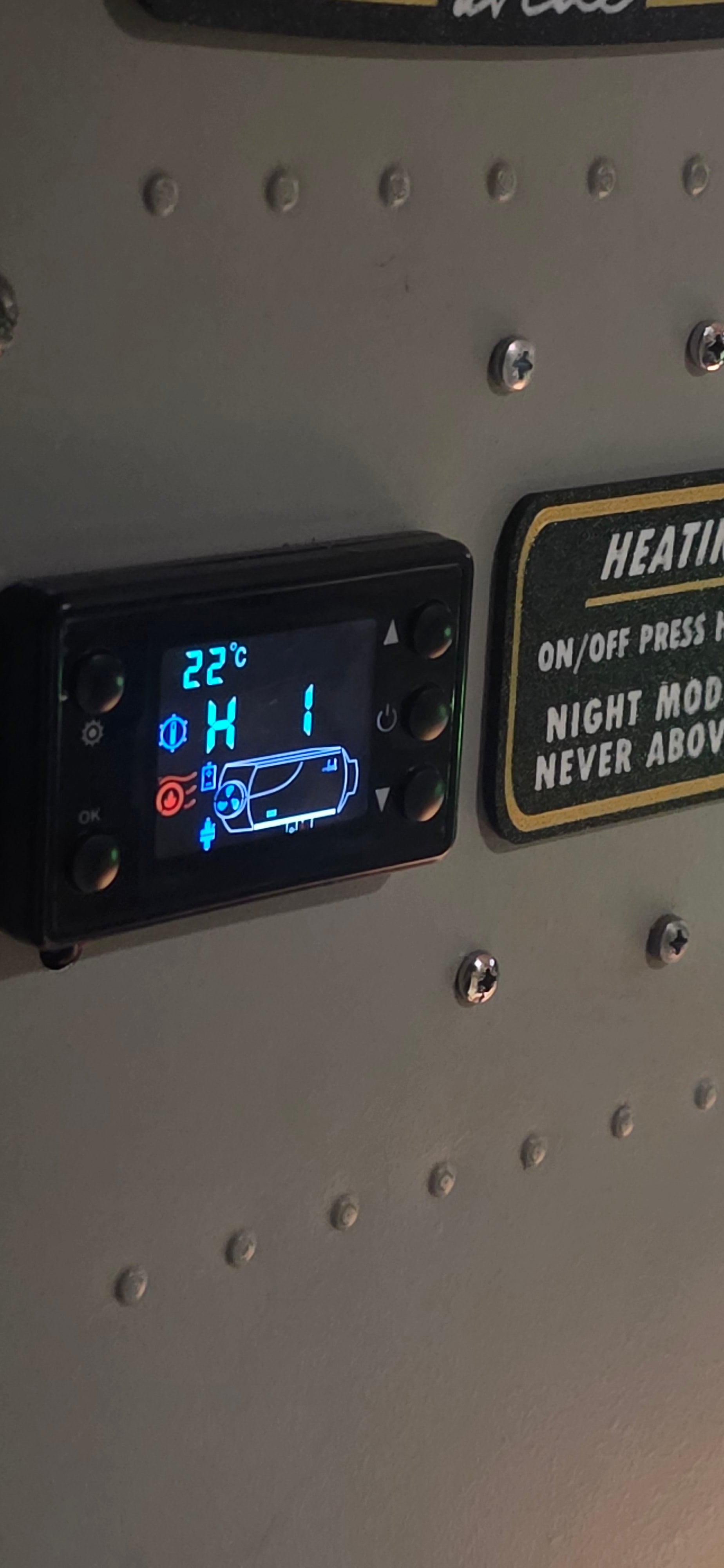 Boeing 717 "Lizzie" Off Grid Pod Cockpit